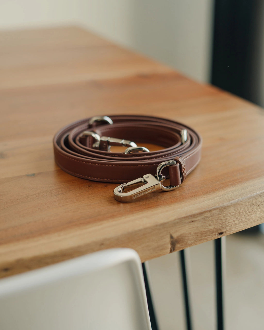 Microfibre Leather 3-in-1 Hands-Free Leash - Chestnut Brown