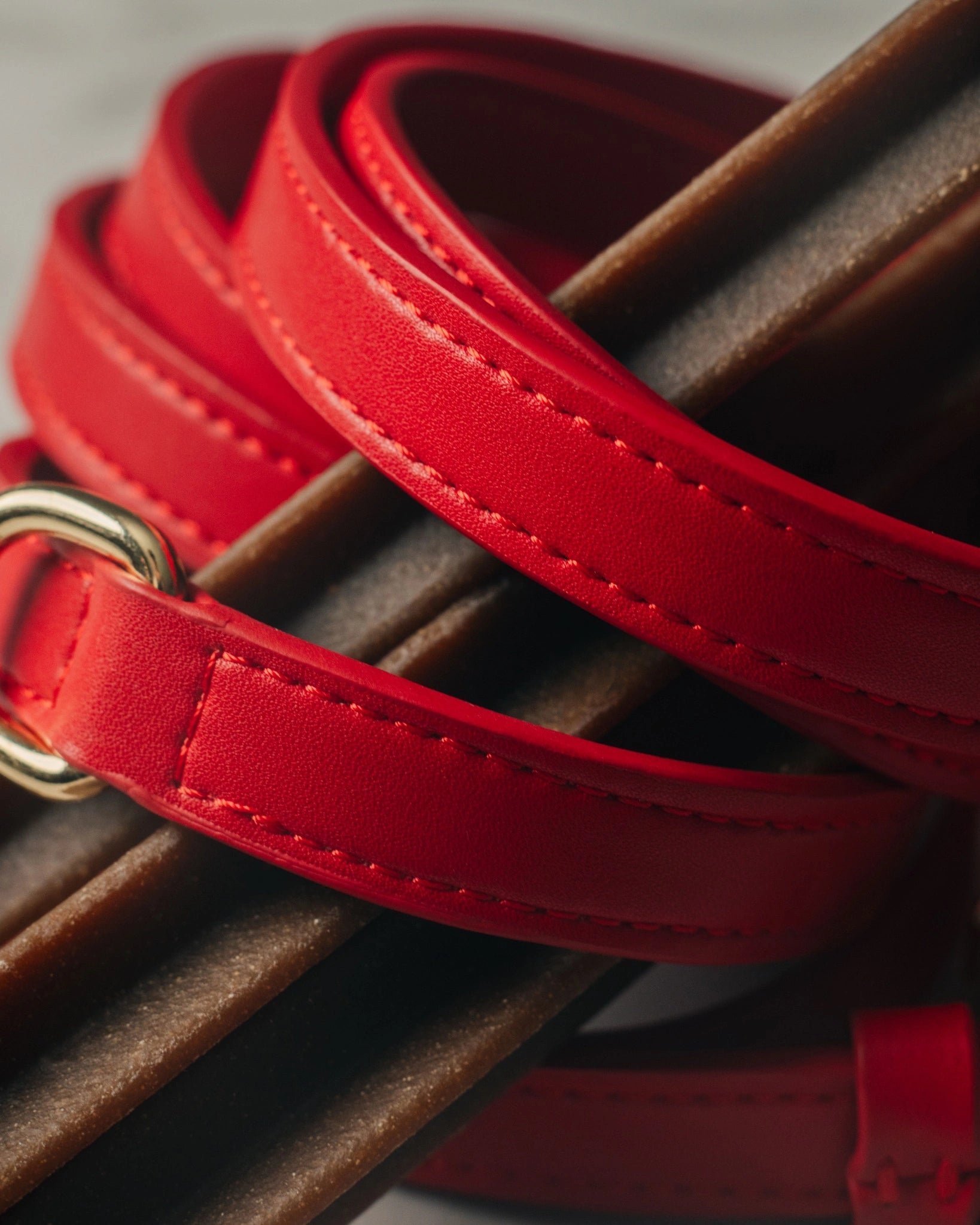 Microfibre Leather 3-in-1 Hands-Free Leash - Crimson Red