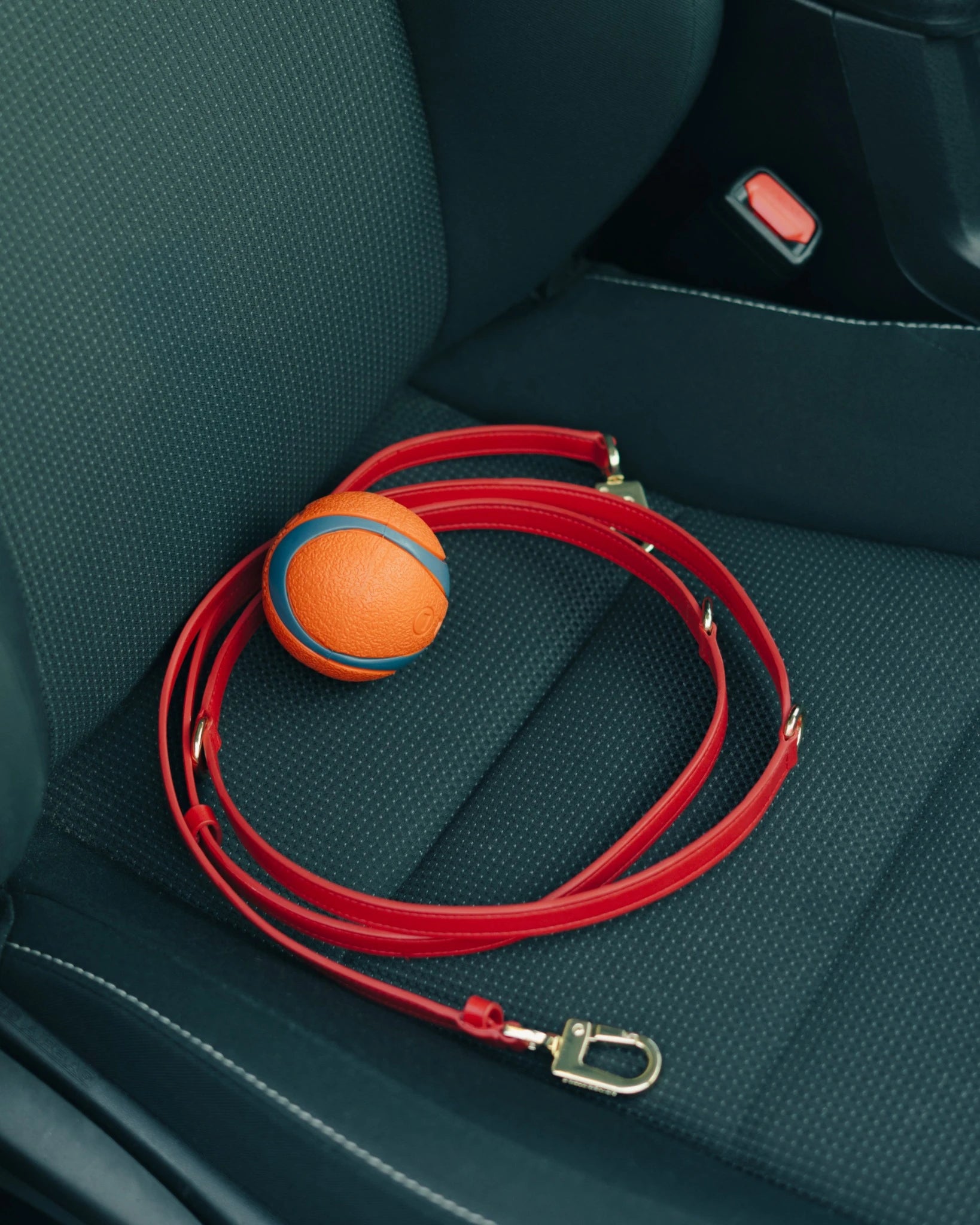 Microfibre Leather 3-in-1 Hands-Free Leash - Crimson Red